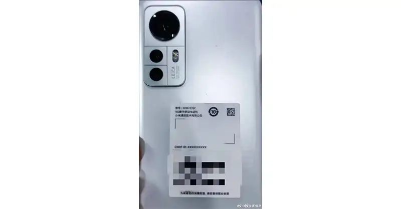 หลุด!! ภาพตัวเครื่องจริงของสมาร์ทโฟน Xiaomi 12S ที่มาพร้อมโลโก้ของกล้องแบรนด์ Leica